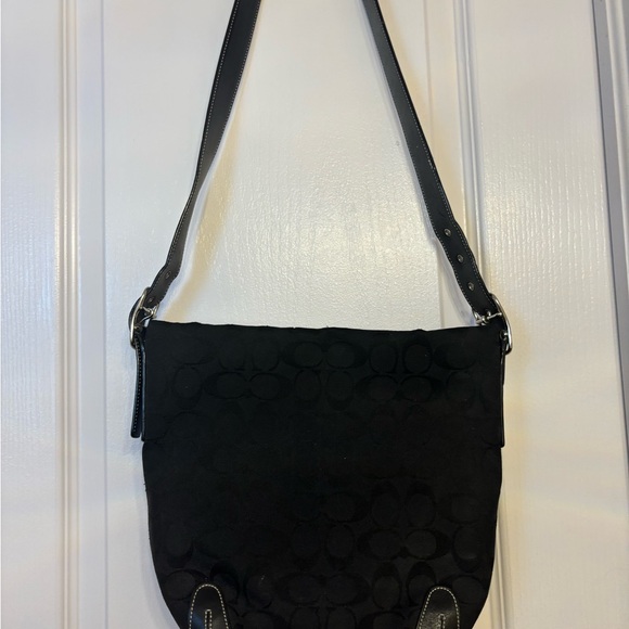 Coach Handbags - Vintage Coach Black Shoulder Bag with Adjustable Strap.